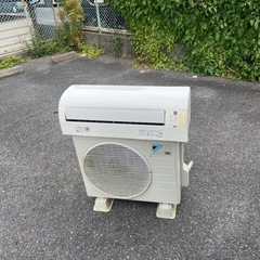  取り付け込み金額ダイキン DAIKIN F22UTES-W [...