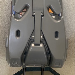 【お取引き中】アップリカ チャイルドシート  ECE-R44/04  の画像