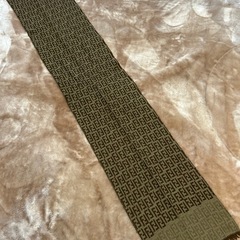フェンディFENDIマフラー ストール ショール スカーフbrown ブラウン茶色系Zuccaズッカ柄ウールイタリア製 レディース女性用婦人ウィメンズwomen’sメンズmen’s男性用紳士ユニセックス男女兼用の画像