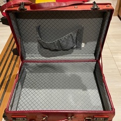 キャリーケースの画像