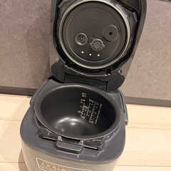 美品！象印 炊飯器 圧力IH 5.5号
炊きの画像