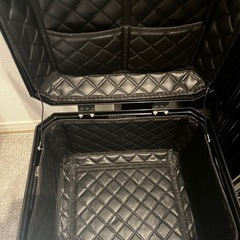 バイク用リアボックス45リットル ※取引予定者決まったので一旦ストップしますの画像