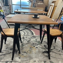 インダストリアルスタイル２人掛ダイニングセットの画像