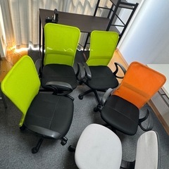 オフィスチェア 5脚
の画像