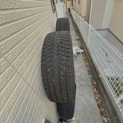 タイヤラック2個の画像