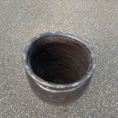 ▲水瓶大型 焼き物 置物 水甕 壺 睡蓮鉢の画像