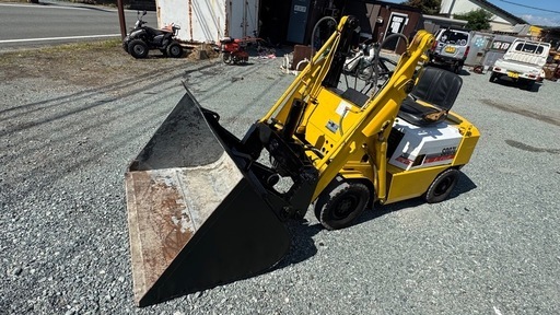 熊本】小松コマツタイヤショベルSD07L-2ホイールローダーディーゼル