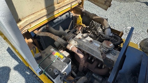 熊本】小松コマツタイヤショベルSD07L-2ホイールローダーディーゼル