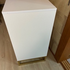 チェスト　収納棚　の画像