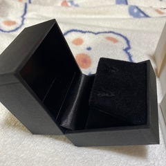 ピアス プレゼント空箱の画像