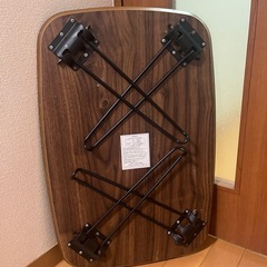 [受渡予定者の指定済み]折りたたみテーブルの画像