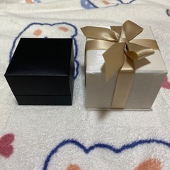 ピアス プレゼント空箱の画像
