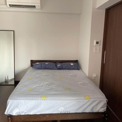 ダブルベッドの画像