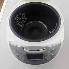 ✨️ジモティー割引✨️【ジャングルジャングル堺初芝店】 東芝　炊飯器　RC-10HK　2020年製　堺市（東区　西区　北区　南区　堺区　美原区）高石市　泉大津市　忠岡町　和泉市　松原市　大阪狭山市の画像