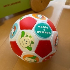 ミキハウスのカタカタ、ソフトボール、combiコップかさねの画像