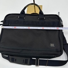 PORTER ブラック ビジネスバッグ シンプルの画像
