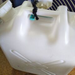 蛇口付き 一斗缶の画像