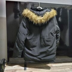 ダウン黒　サイズ　Lの画像