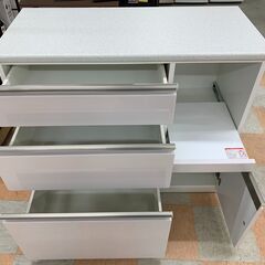 ＼家具＊家電のお店／【ｼﾞｬﾝｸﾞﾙｼﾞｬﾝｸﾞﾙ石川金沢店】レンジボード ニトリ ホワイト W(幅)100.5×D(奥行き)45×H(高さ)90.5cmの画像