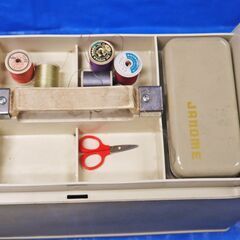 中古品　2620　昭和の家電　ミシン　ジャノメ　JANOME　一般用ミシン　71-52　ジャンク品としての画像