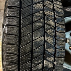 【値下げ交渉可】ブリヂストン　VRX3 スタッドレスタイヤ　195/65R15の画像