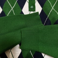 GU アーガイル柄ニット　Mサイズの画像