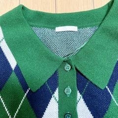 GU アーガイル柄ニット　Mサイズの画像