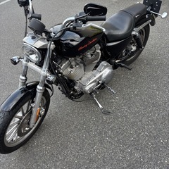 ハーレーxl883lスーパーローの画像