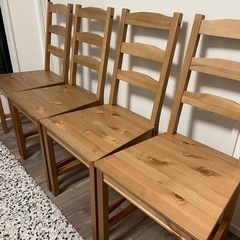 【値下げ交渉可
】IKEA ヨックモックダイニングテーブル　椅子4脚セットの画像