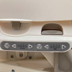 コンビ Combi 電動ハイローチェア CEA ルシエス ATの画像