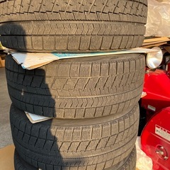 18インチ8j / 225/45R18 スタッドレスタイヤホイール４本
セットの画像