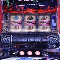 【人気シリーズ】★ダンガンロンパ～希望の学園と絶望の高校生～NW★ニューギン★5号機★実機★パチスロ★スロット★パチンコ★名機★の画像