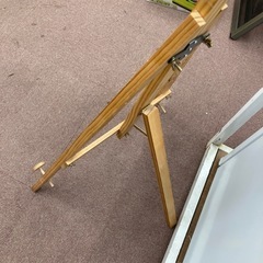 【大特価】【早い者勝ち】イーゼルの画像