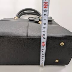 ハンドバッグ　黒　未使用の画像