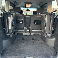 平成27年　日産セレナ　HYBRIDの画像