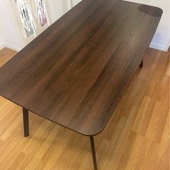 ダイニングテーブル　の画像