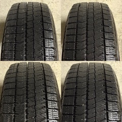 C-43タイヤ 中古 BRIDGESTONE STUDLESS BLIZZAK VRX2 195/65R15の画像