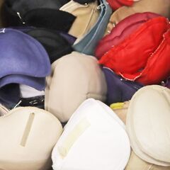 中古品　2621　肩パット　約110組　まとめ売り　服飾学校　洋裁学校　洋服材料　洋裁　洋服つくり　オーダーメイド　洋裁材料　の画像