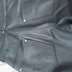 イタリア製 革パンツL サイズ（177cm 72キロ）の画像