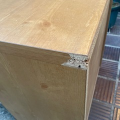 カントリー風チェストの画像