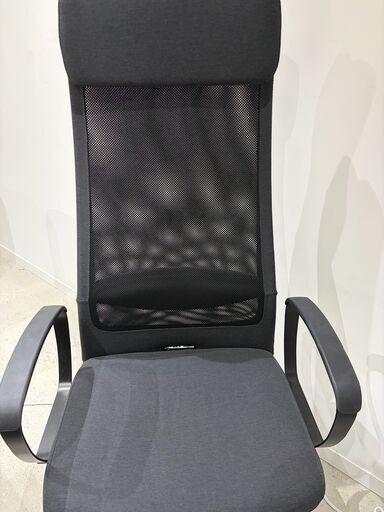 デスク、椅子セット売ります。