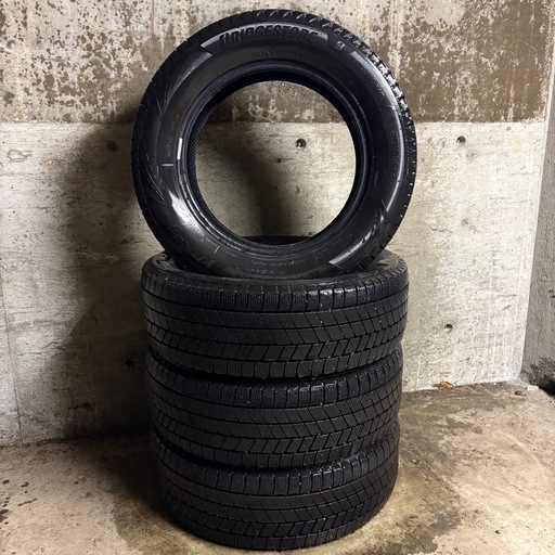 C-44 タイヤ 中古BRIDGESTONE STUDLESS BLIZZAK VRX3 195/60R15