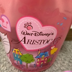 ディズニー　ポップコーンケース　マリー　5周年のカップ付きの画像