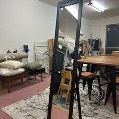 アジアンテーストの姿見の画像