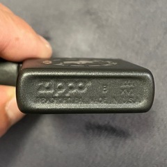 [未使用に近い]ZIPPOのWORLD HUNT CONSERVATIONデザインのライターです。の画像
