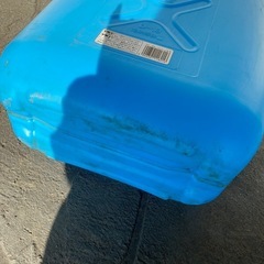 灯油用ポリタンクの画像