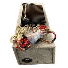 25C547_ジA carrozzeria カロッツェリア サブウーファー TS-WX2500 ＋ WAHROCK KD2240B カー用品 音響機器 ジャンク扱い品 現状品 中古の画像