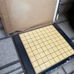 マグネット式の碁盤のセット
の画像