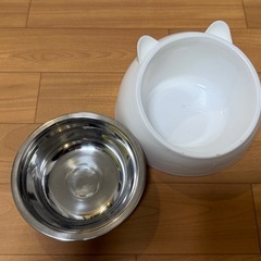【猫用ごはん皿】差し上げます！　【12/15まで】の画像