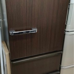 ２０２１年式　AQUA3ドア
冷蔵庫の画像
